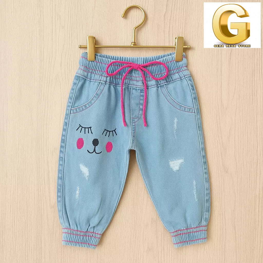 a calça jogger jeans bordada menina ref 098 r$ 4999